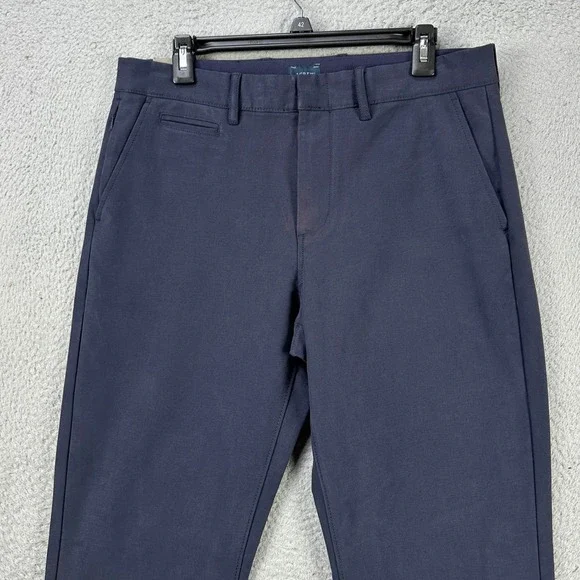 J Crew 770 Mens Straight Pants 32X30 Navy Blue Flat Front Performance Tech NEW
